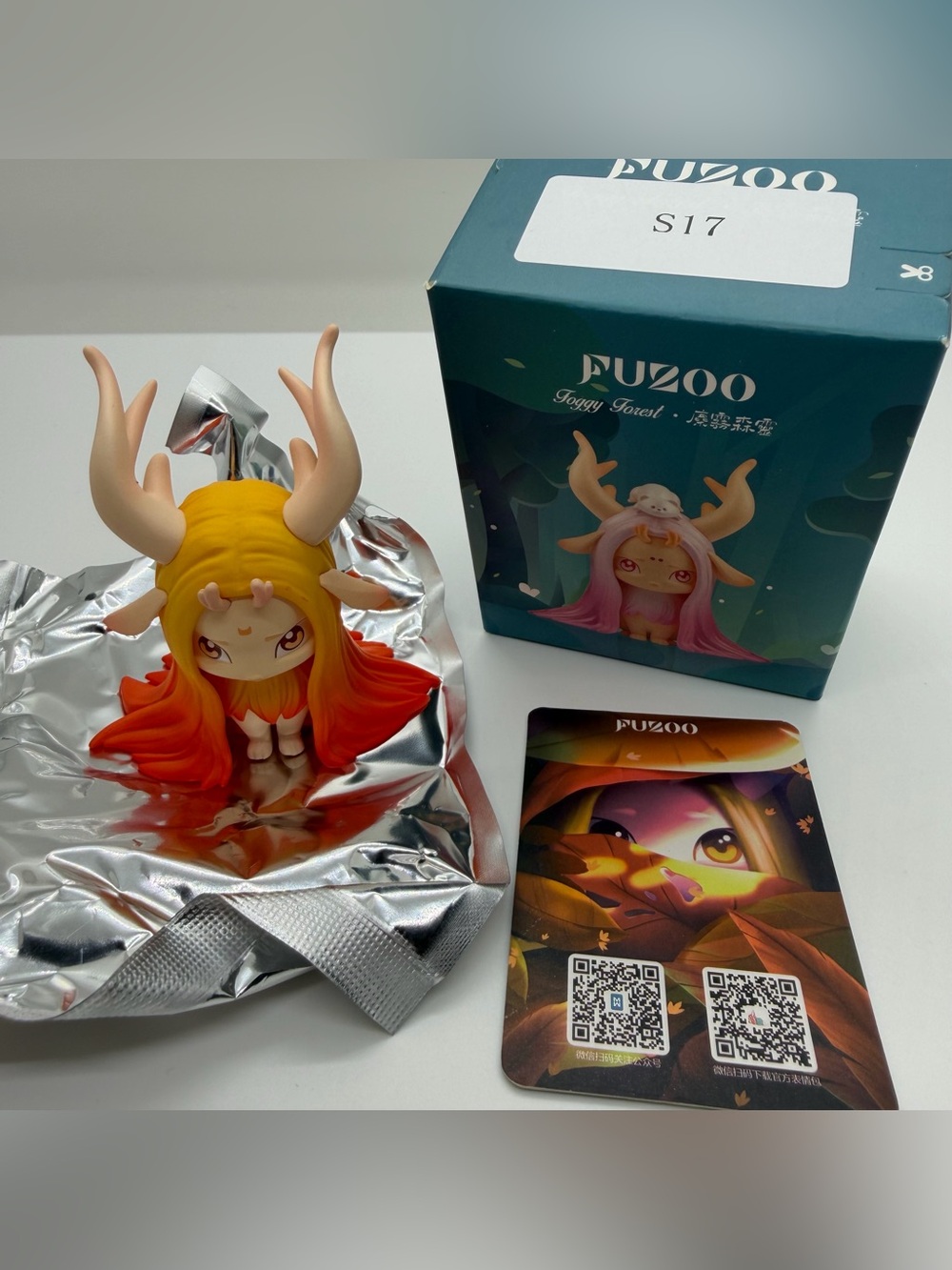 Fuzoo Foggy Forest Confirmed Miaow Cat Figure With Tiny Cat